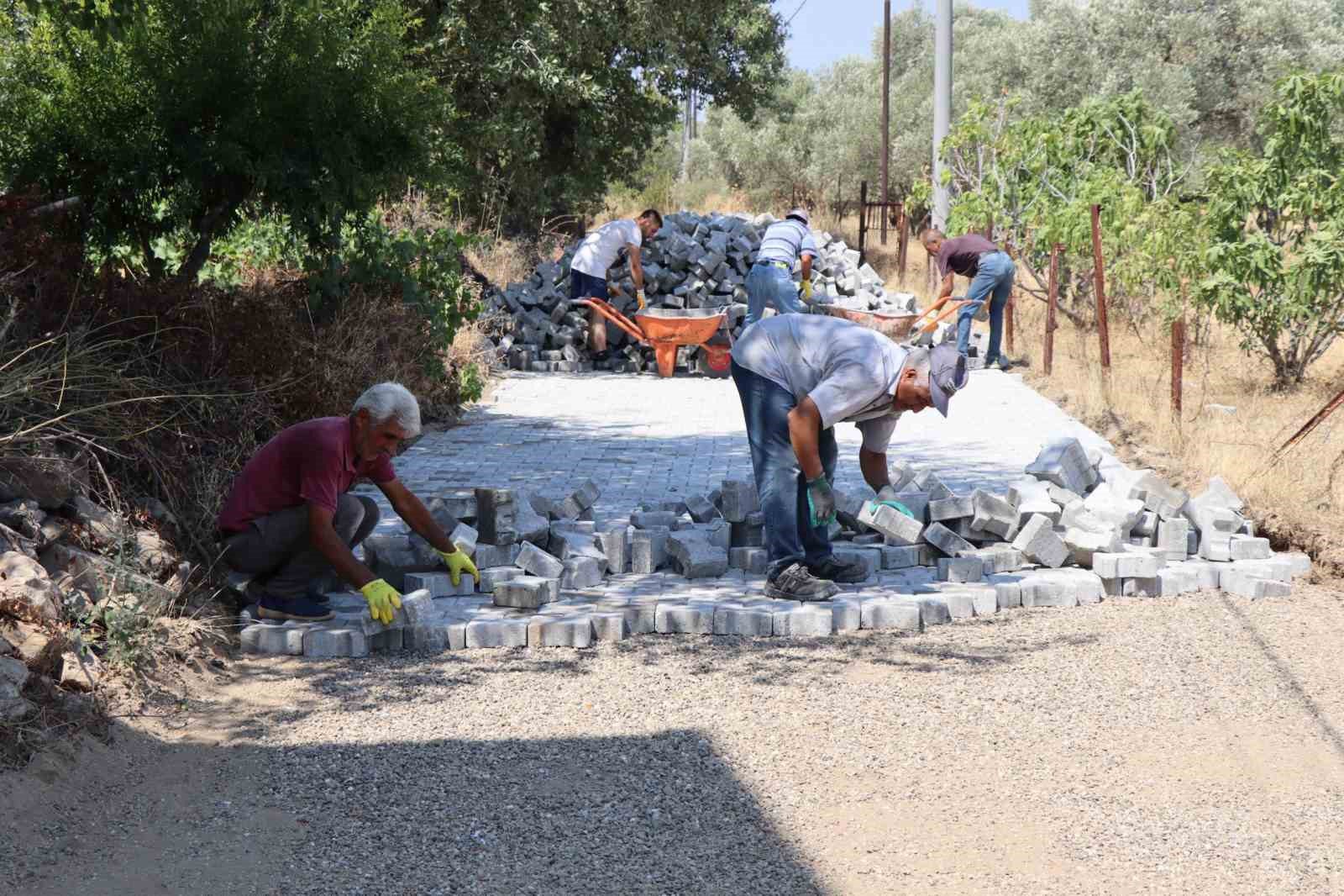 nazilli belediyesi bozyurtta yollari yeniliyor 4 lgUgqG5F