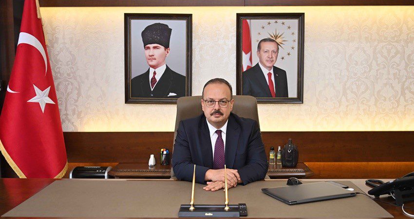 vali canbolat ya sehit ol ya gazi diye ogut veren medeniyetin mensuplariyiz 0 tMRgisa3